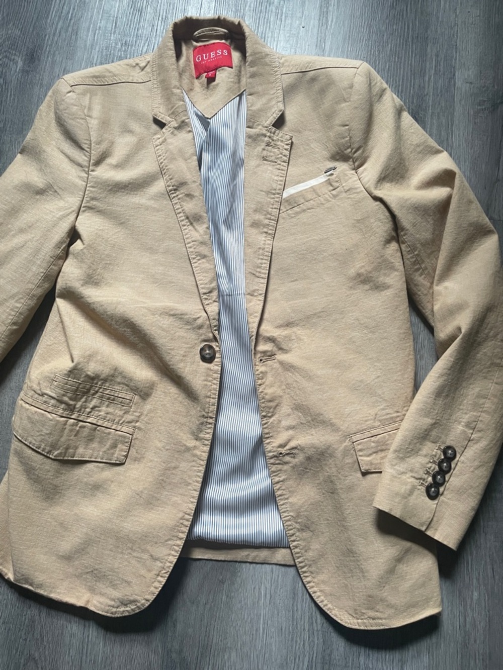 GUESS Cotton Blend Blazer in Light Beige with Dark Brown Buttons